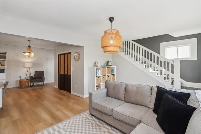 2485 Hwy 6 Trail, Marengo, IA 52301