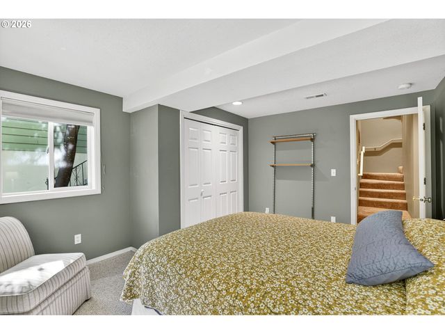 1620 Sw MAPLECREST Dr, Portland, OR 97219