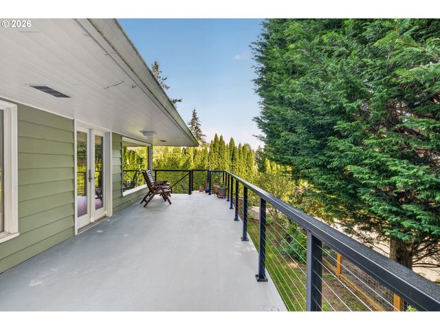 1620 Sw MAPLECREST Dr, Portland, OR 97219
