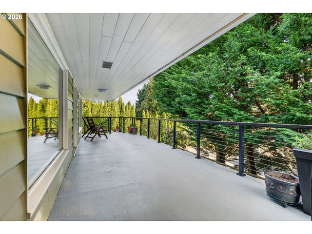 1620 Sw MAPLECREST Dr, Portland, OR 97219