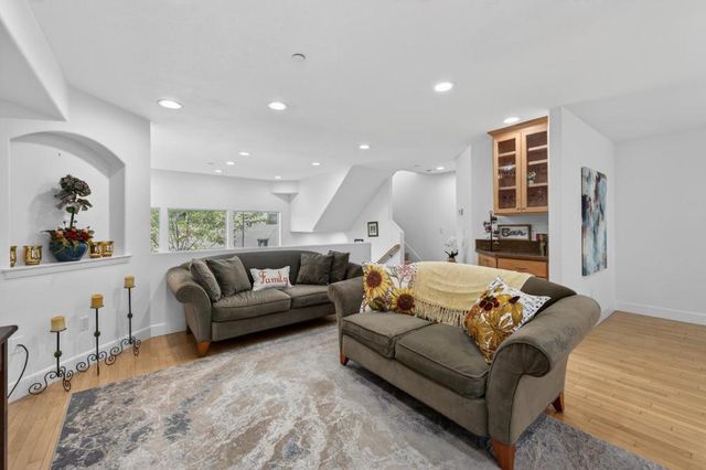 951 S Wolfe Road, Sunnyvale, CA 94086