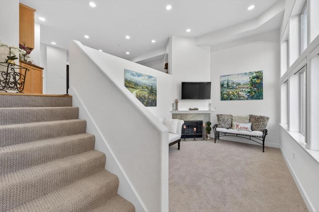 951 S Wolfe Road, Sunnyvale, CA 94086