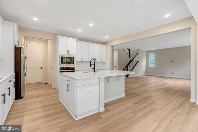 2076 SPRINGVALE DR, Bealeton, VA 22712