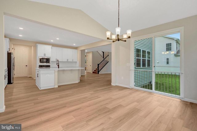 2076 SPRINGVALE DR, Bealeton, VA 22712