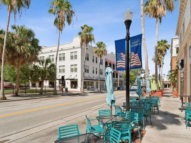 413 S BAYSHORE BOULEVARD 4, Safety Harbor, FL 34695