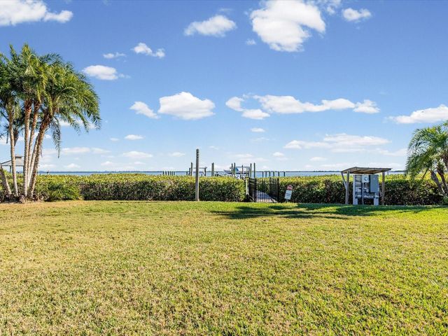 413 S BAYSHORE BOULEVARD 4, Safety Harbor, FL 34695