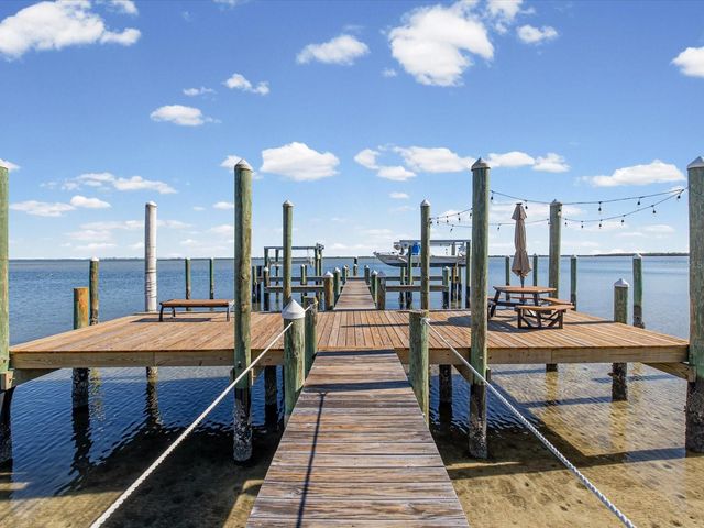 413 S BAYSHORE BOULEVARD 4, Safety Harbor, FL 34695