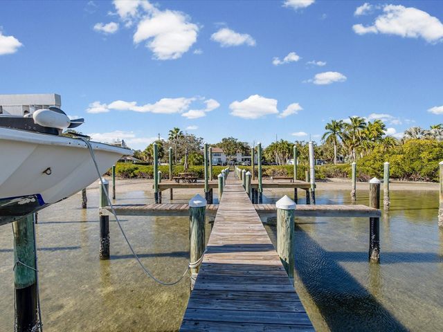 413 S BAYSHORE BOULEVARD 4, Safety Harbor, FL 34695