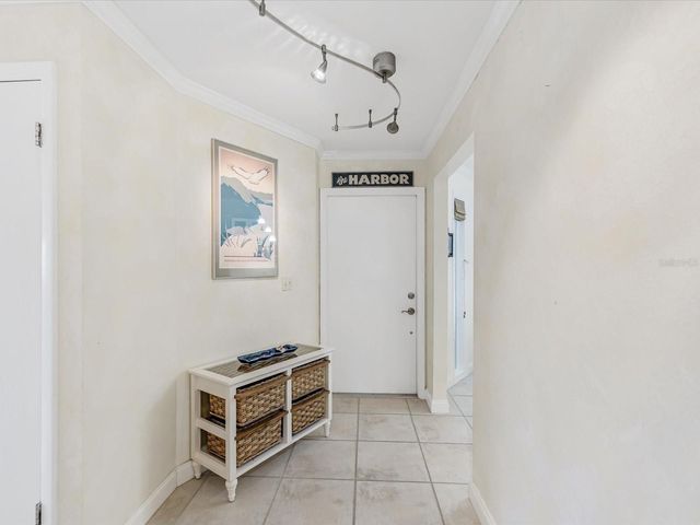 413 S BAYSHORE BOULEVARD 4, Safety Harbor, FL 34695