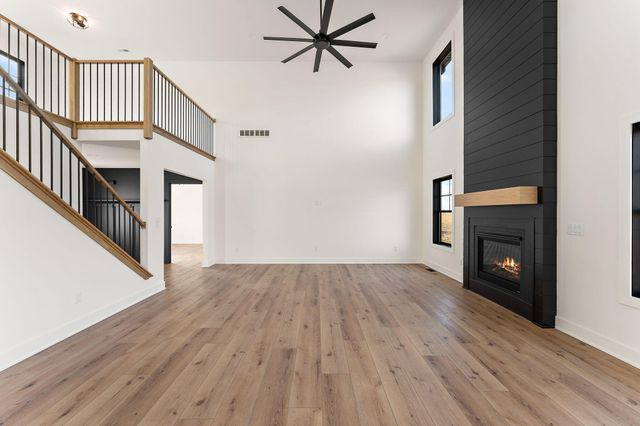 52 E 780 N, Lake Village, IN 46349