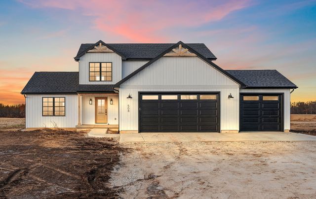 52 E 780 N, Lake Village, IN 46349