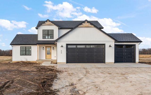 52 E 780 N, Lake Village, IN 46349