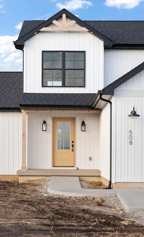 52 E 780 N, Lake Village, IN 46349