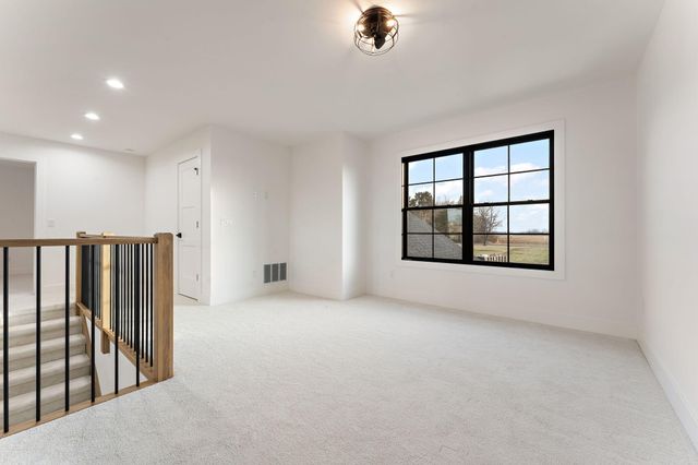 52 E 780 N, Lake Village, IN 46349