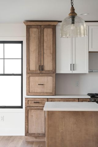 52 E 780 N, Lake Village, IN 46349