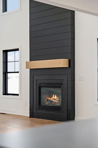 52 E 780 N, Lake Village, IN 46349