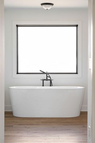 52 E 780 N, Lake Village, IN 46349