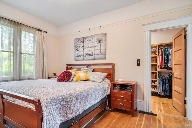 712 Monroe St, Santa Rosa, CA 95404