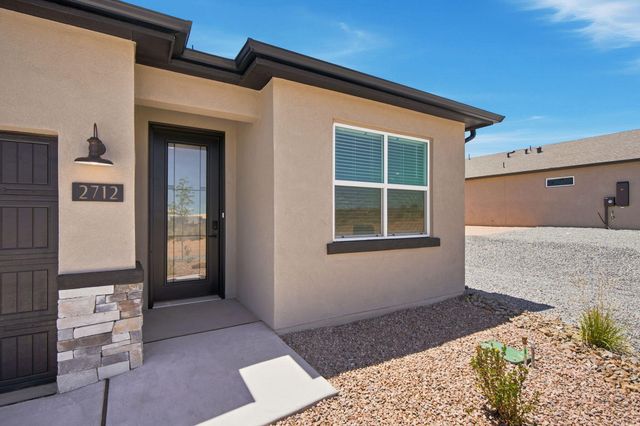 2712 Ema Court NE, Rio Rancho, NM 87144