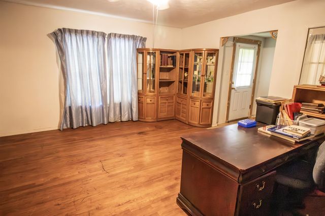 310 N Railroad, Mount Enterprise, TX 75681