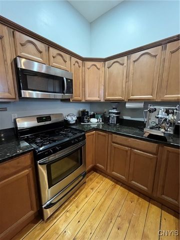 2 W Park Row 6, Kirkland, NY 13323