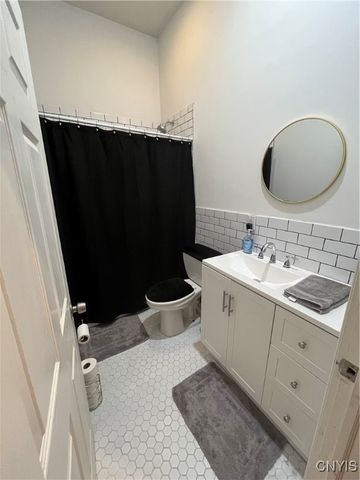 2 W Park Row 6, Kirkland, NY 13323