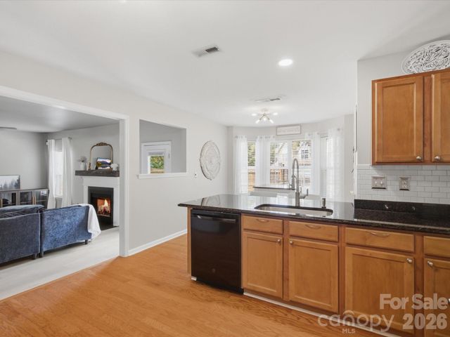 8807 Royal Bluff Drive, Charlotte, NC 28269