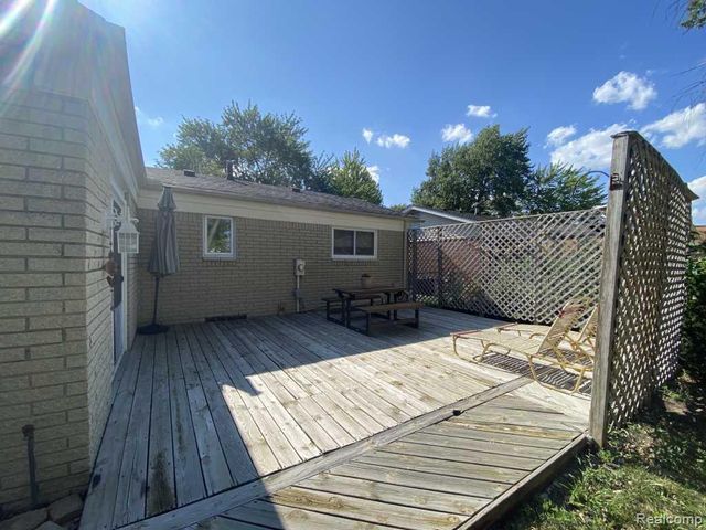 6850 Willow Creek Drive, Canton Charter Township, MI 48187