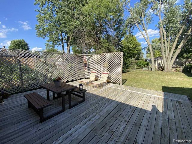 6850 Willow Creek Drive, Canton Charter Township, MI 48187