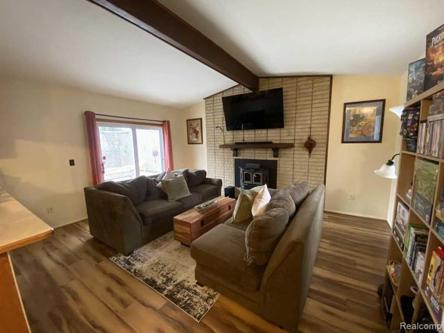 6850 Willow Creek Drive, Canton Charter Township, MI 48187