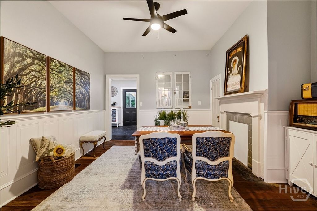 Image 34 of property listing at 509 E Jones Street, Savannah, GA 31401