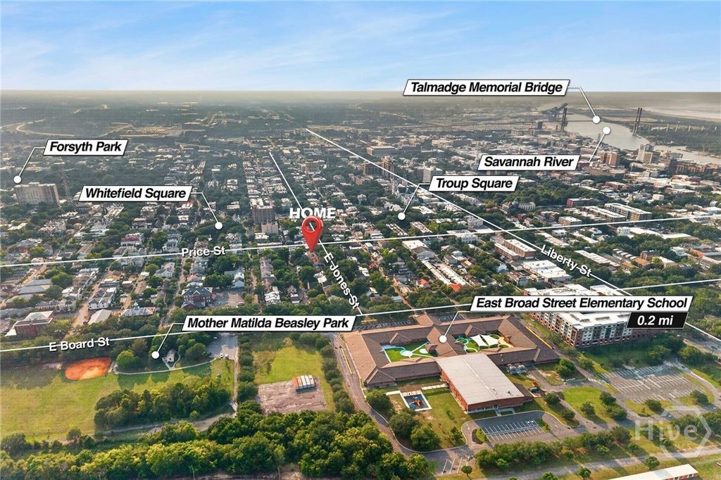 Image 53 of property listing at 509 E Jones Street, Savannah, GA 31401