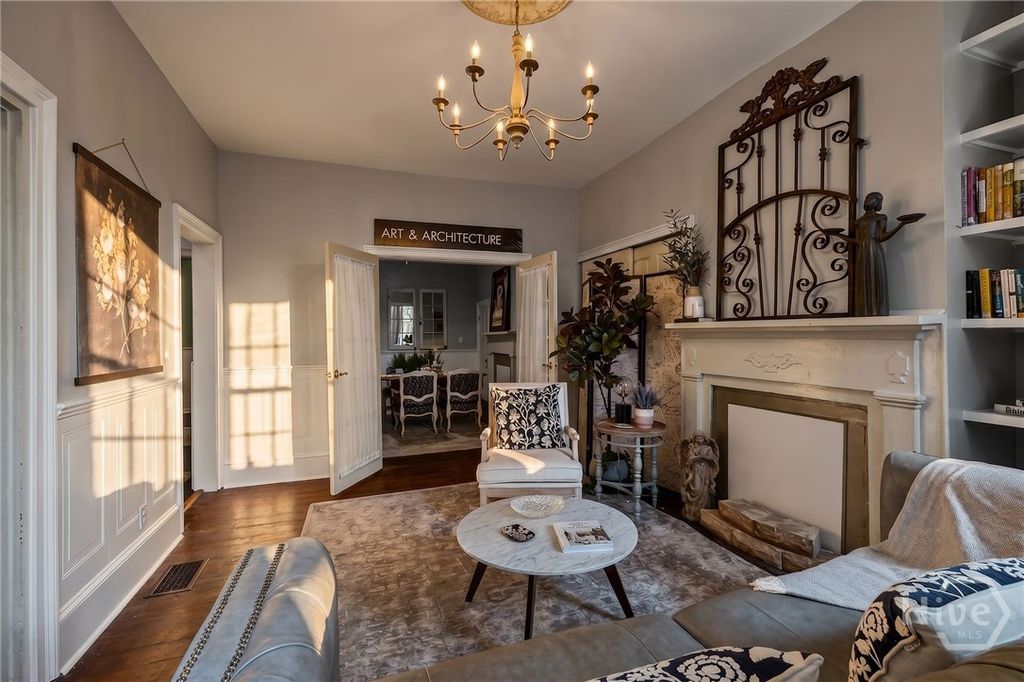 Image 54 of property listing at 509 E Jones Street, Savannah, GA 31401