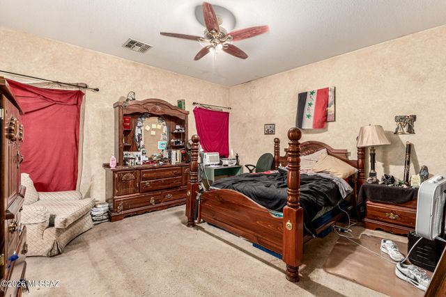 109 E Oracle Oak Street, Sahuarita, AZ 85629