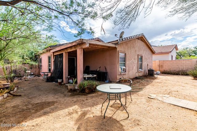109 E Oracle Oak Street, Sahuarita, AZ 85629