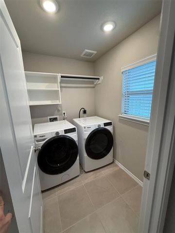 31965 Retama Ranch Ln, Spring, TX 77386