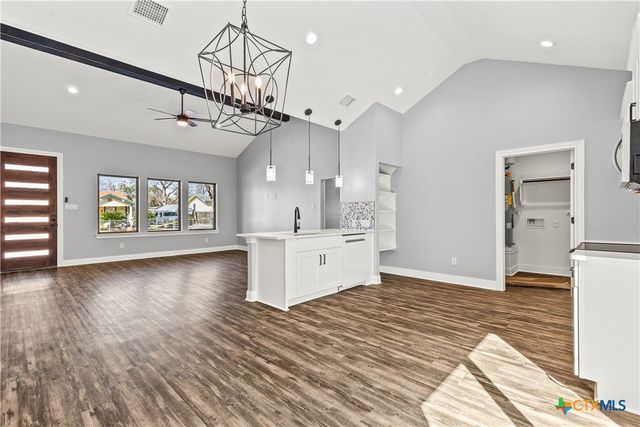 209 Troell Street, Seguin, TX 78155