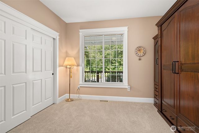 6205 139th Lane SW, Rochester, WA 98579