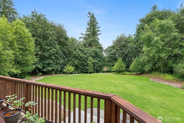 6205 139th Lane SW, Rochester, WA 98579