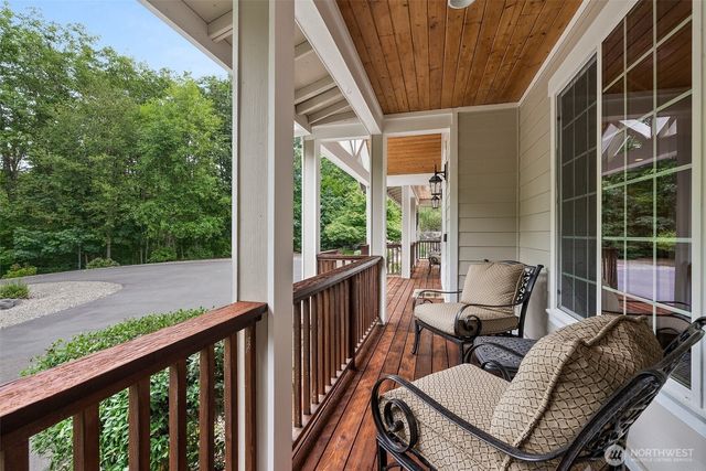 6205 139th Lane SW, Rochester, WA 98579