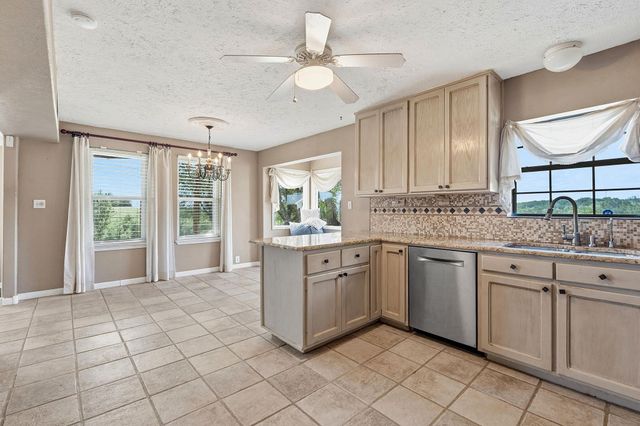 3230 W Fitzhugh RD, Dripping Springs, TX 78620