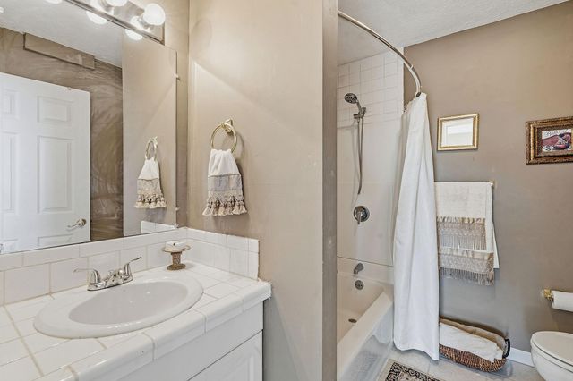 3230 W Fitzhugh RD, Dripping Springs, TX 78620