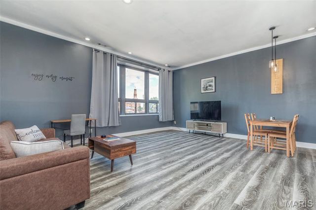 1523 S 10th Street 212, St Louis, MO 63104