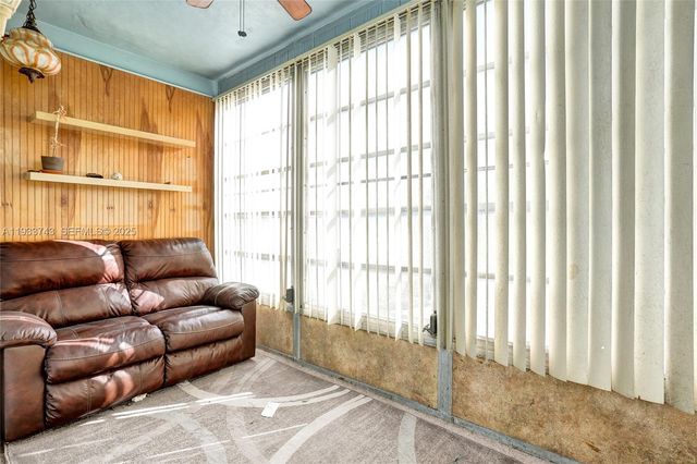 4751 NW 21st St 303, Lauderhill, FL 33313