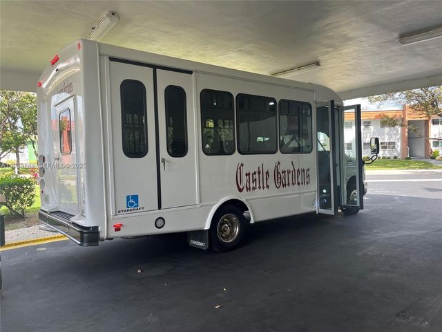 4751 NW 21st St 303, Lauderhill, FL 33313