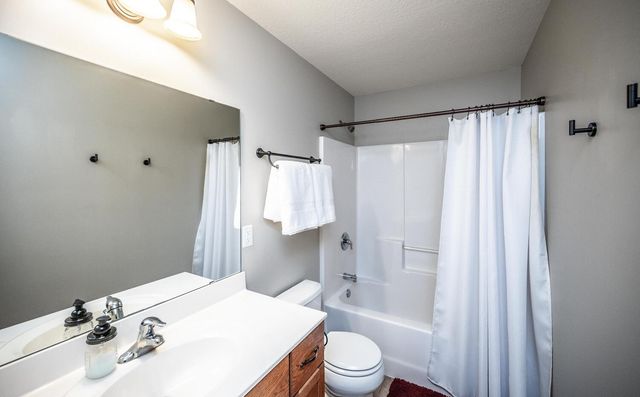 3897 Odyssey Drive SW, Rochester, MN 55902