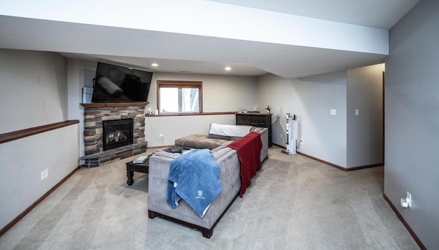 3897 Odyssey Drive SW, Rochester, MN 55902