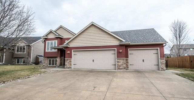 3897 Odyssey Drive SW, Rochester, MN 55902