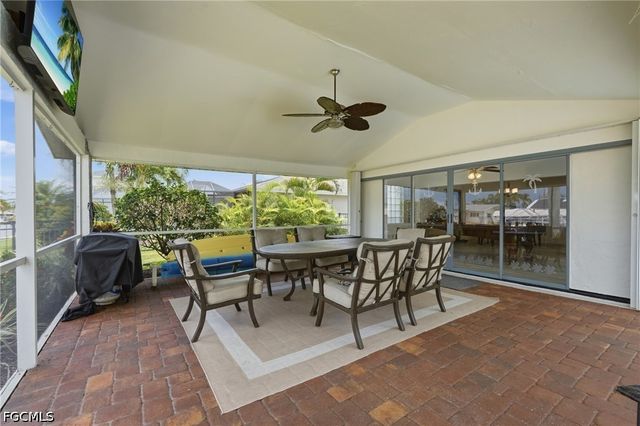 2045 SE 28th ST, Cape Coral, FL 33904