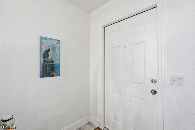 2045 SE 28th ST, Cape Coral, FL 33904